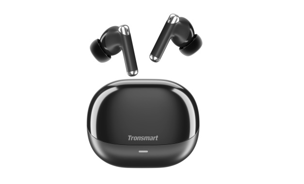 Tronsmart  is presenting  new  earbuds with microphone - Tronsmart Sounfii R4.
